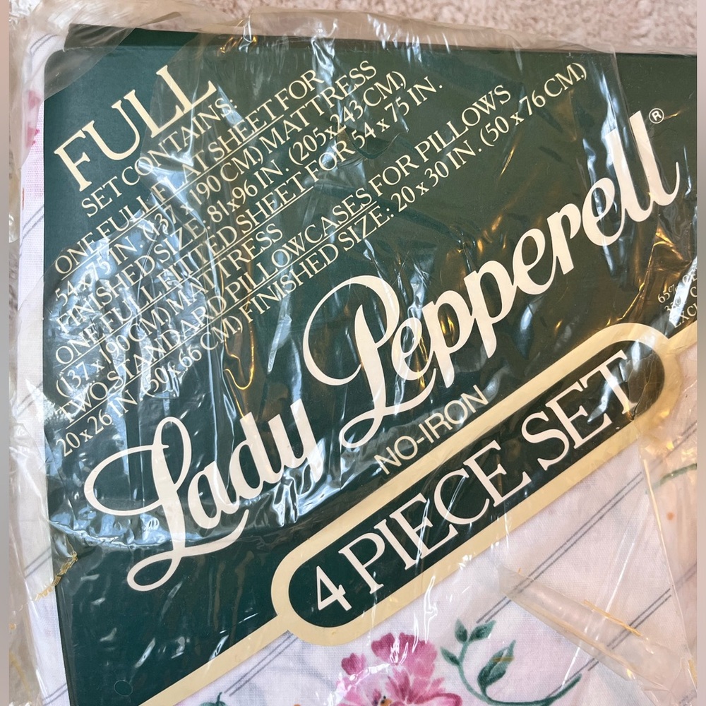 Vintage Lady Pepperell 4 Piece Set Full Size Sheet Set - Picture 3 of 3
